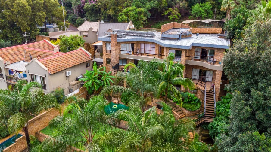 4 Bedroom Property for Sale in Hartbeespoort North West